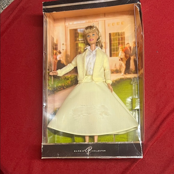 Vintage Grease Lightning, Sandy Barbie Doll in Cream Outfit. - Picture 2 of 4